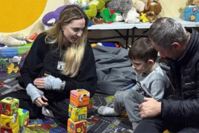 Война, 5 ноября. Анджелина Джоли привезла гуманитарную помощь в Херсон. Путин наградил одиозных церковников из Беларуси