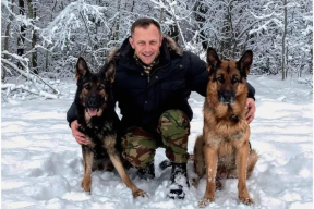 Конвейер репрессий. Хозяина Мухтара из сериала осудили за политику. Судебный исполнитель написал экс-политзаключенному Игорю Лосику в Instagram