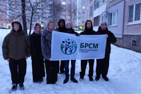 Как пропаганда превратила в очередной цирк уборку снега в Минске