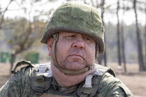 Фото дня. Как «Чикаго» учит «Рэмбо» воевать с «марионетками» Америки