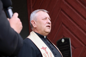 Конвейер репрессий. Ксендз Парахневич в СИЗО перенес инфаркт, он в тяжелом состоянии