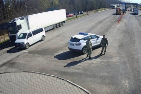 В Беларуси ввели плату за бронирование для грузовых авто в пунктах пропуска. Аппетит государства впечатляет